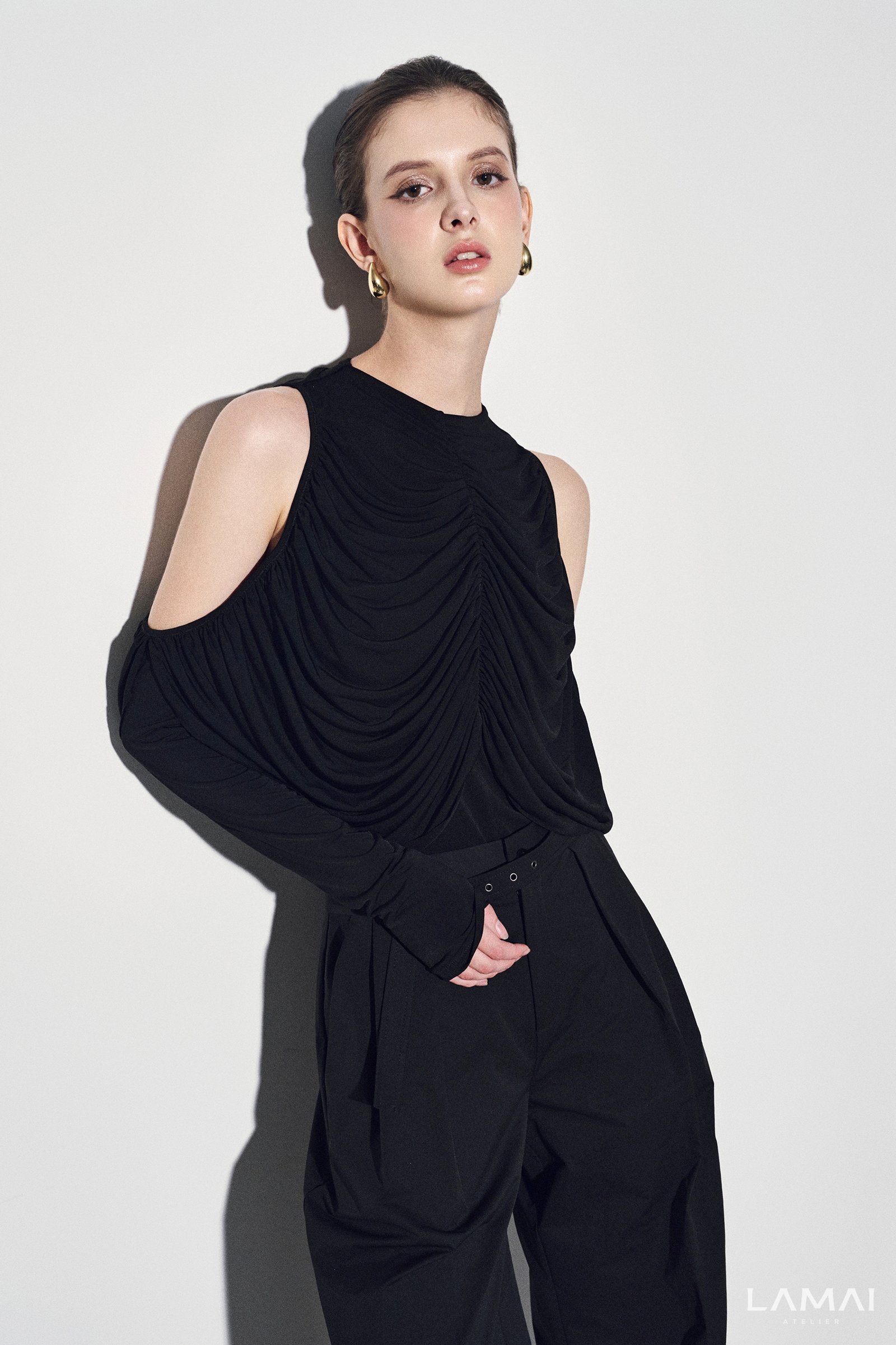 Ira Blouson Cold Shoulder Sleeved Cotton Top - Image 3